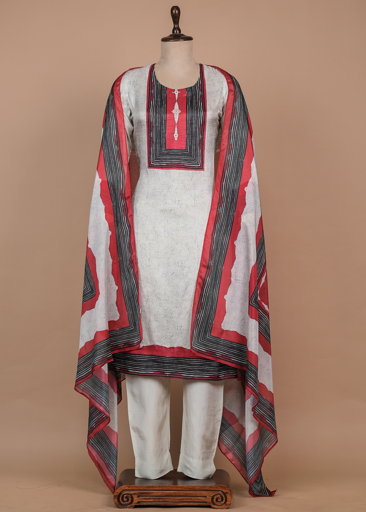 Multicoloured Cotton Silk Straight Set