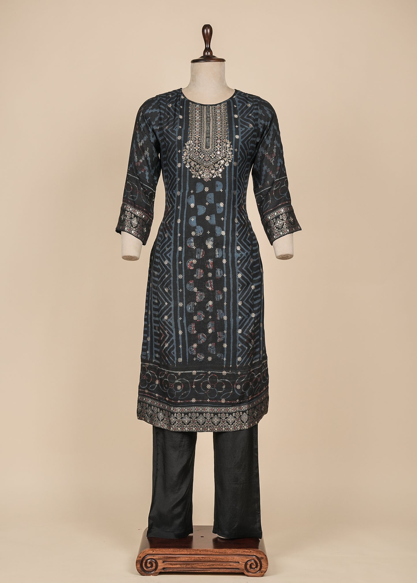 Blue Crepe Straight Set
