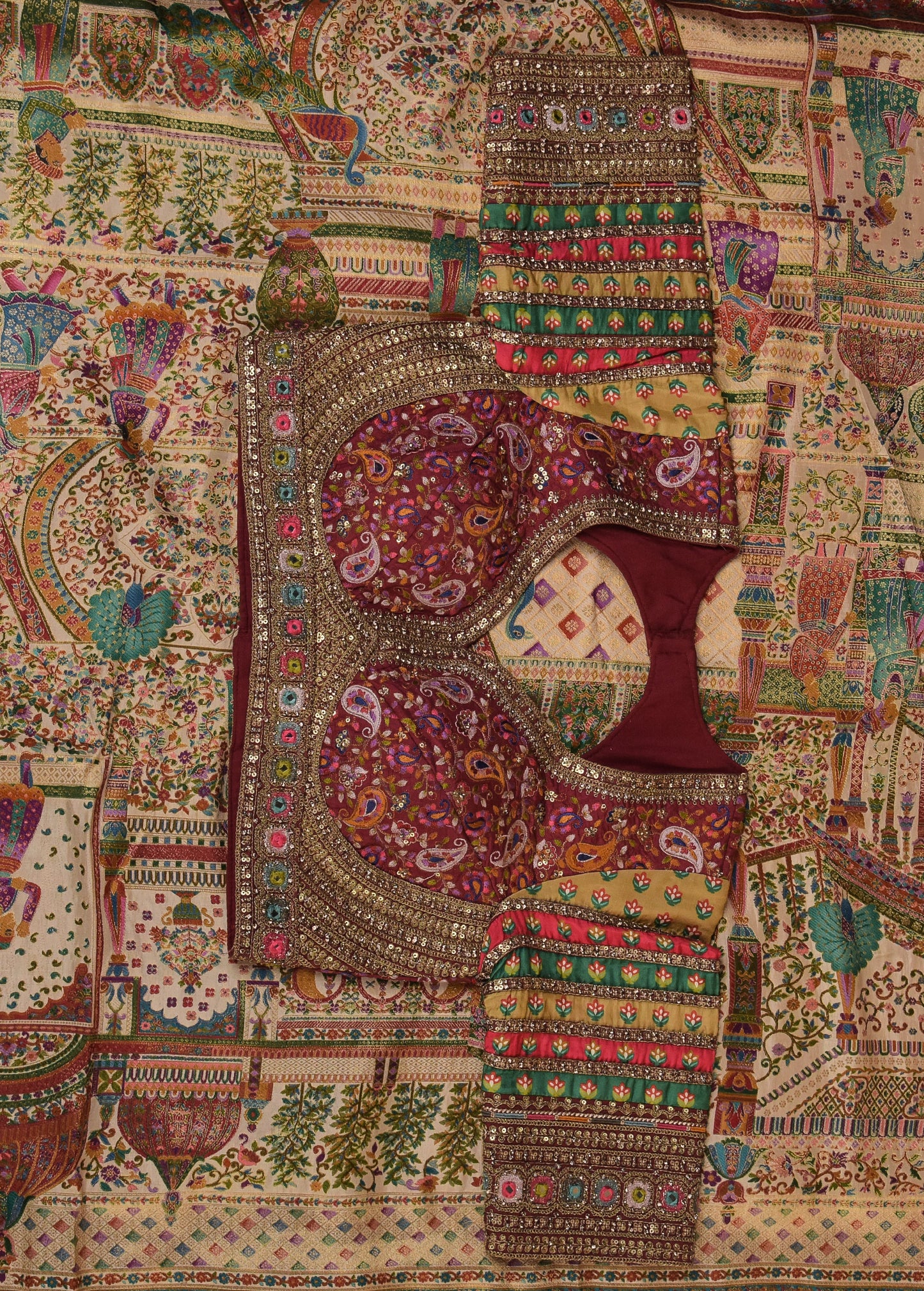 Designer Embroidery Sarees - Greenways