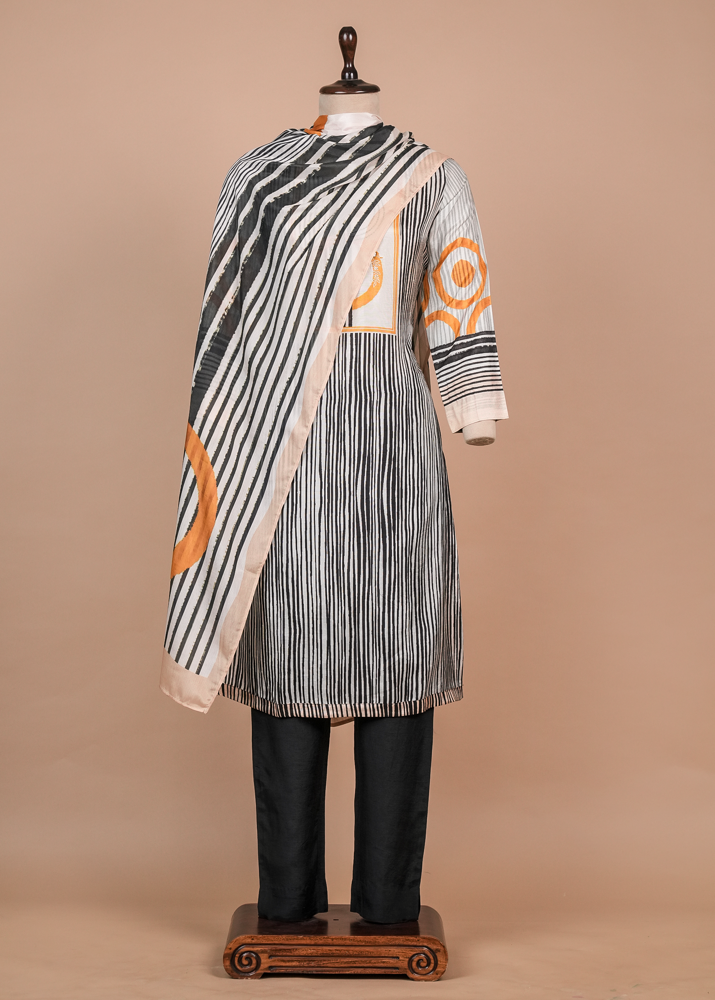 Black and White Muslin Cotton Straight Set