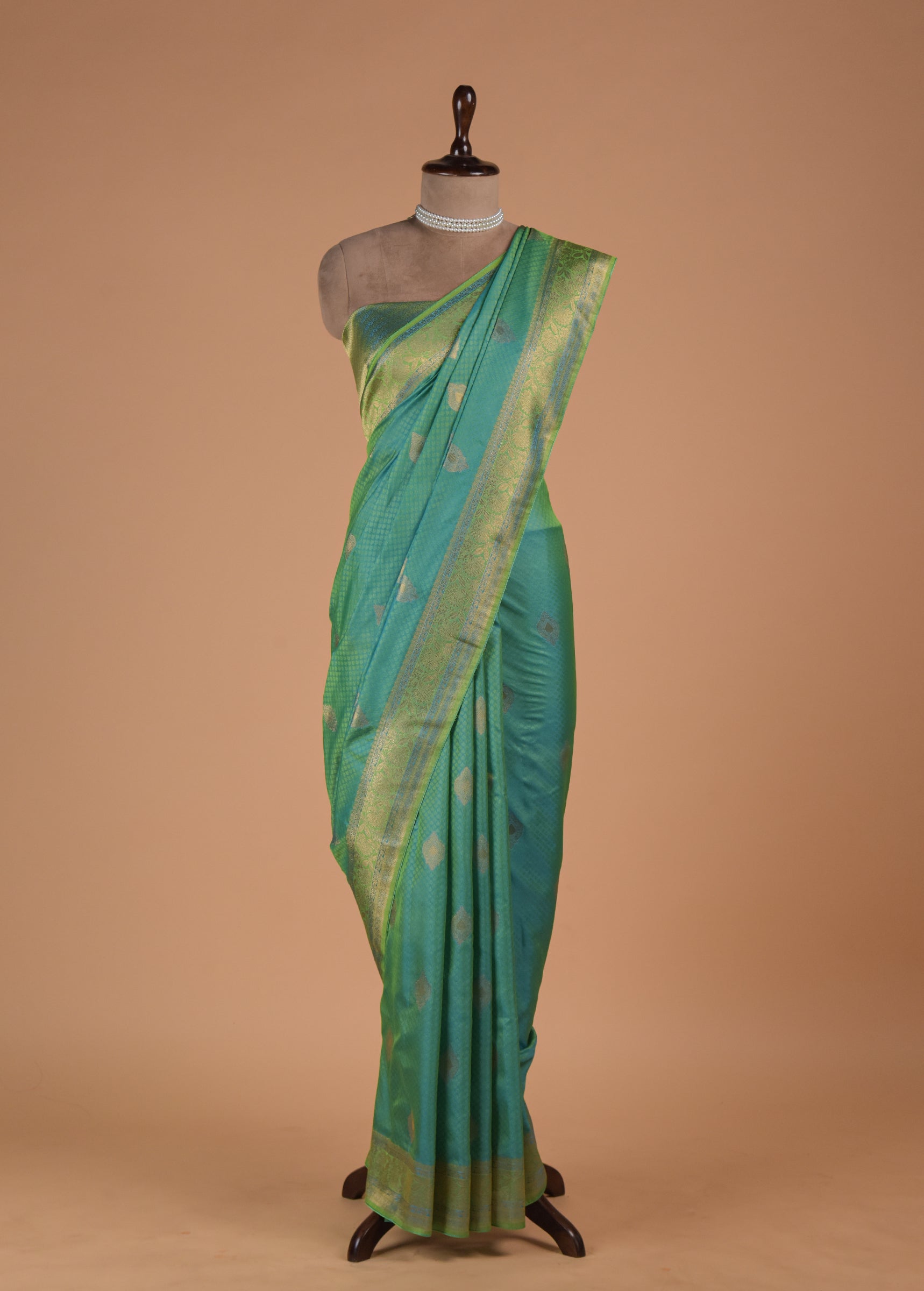 Blue Kanjeevaram Handwoven Art Silk Saree - Image 2 | Greenways Delhi