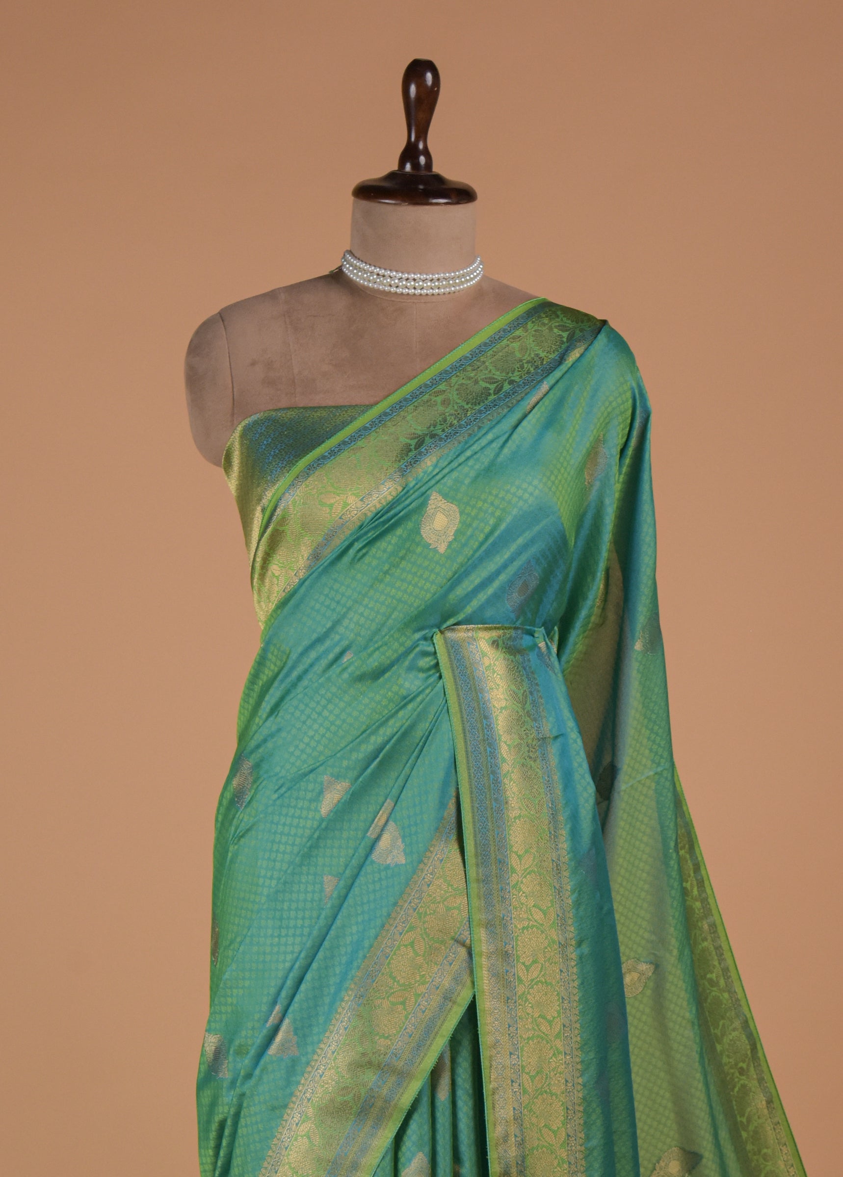 Blue Kanjeevaram Handwoven Art Silk Saree - Image 3 | Greenways Delhi
