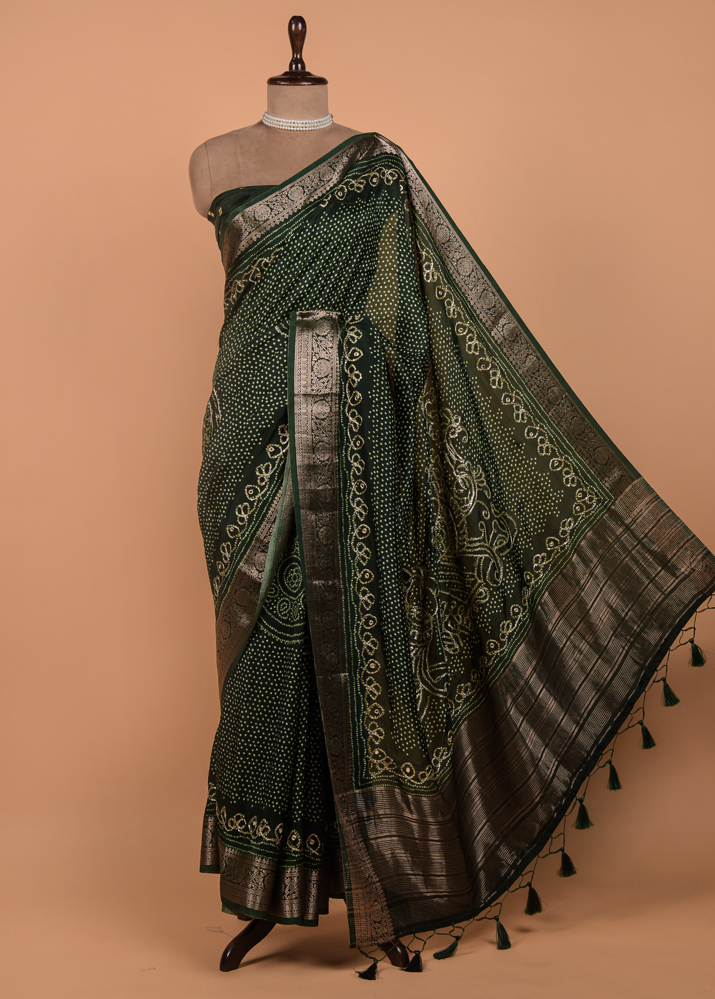 Green Crepe Bandhani Saree
