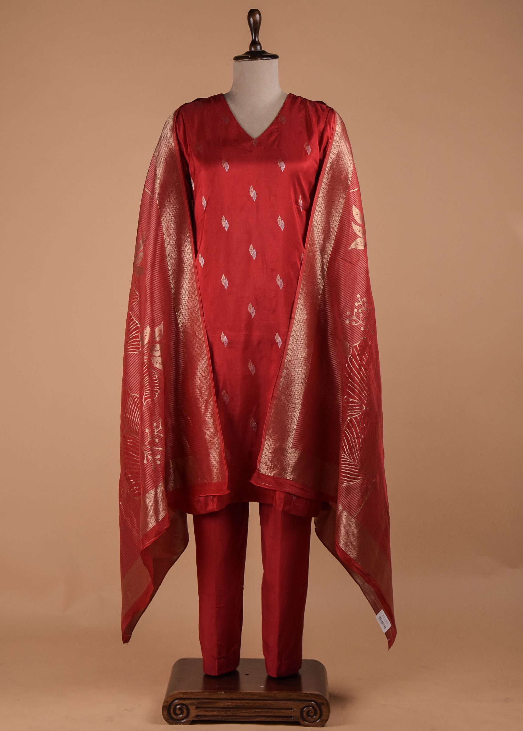Red Cotton Silk Straight Set
