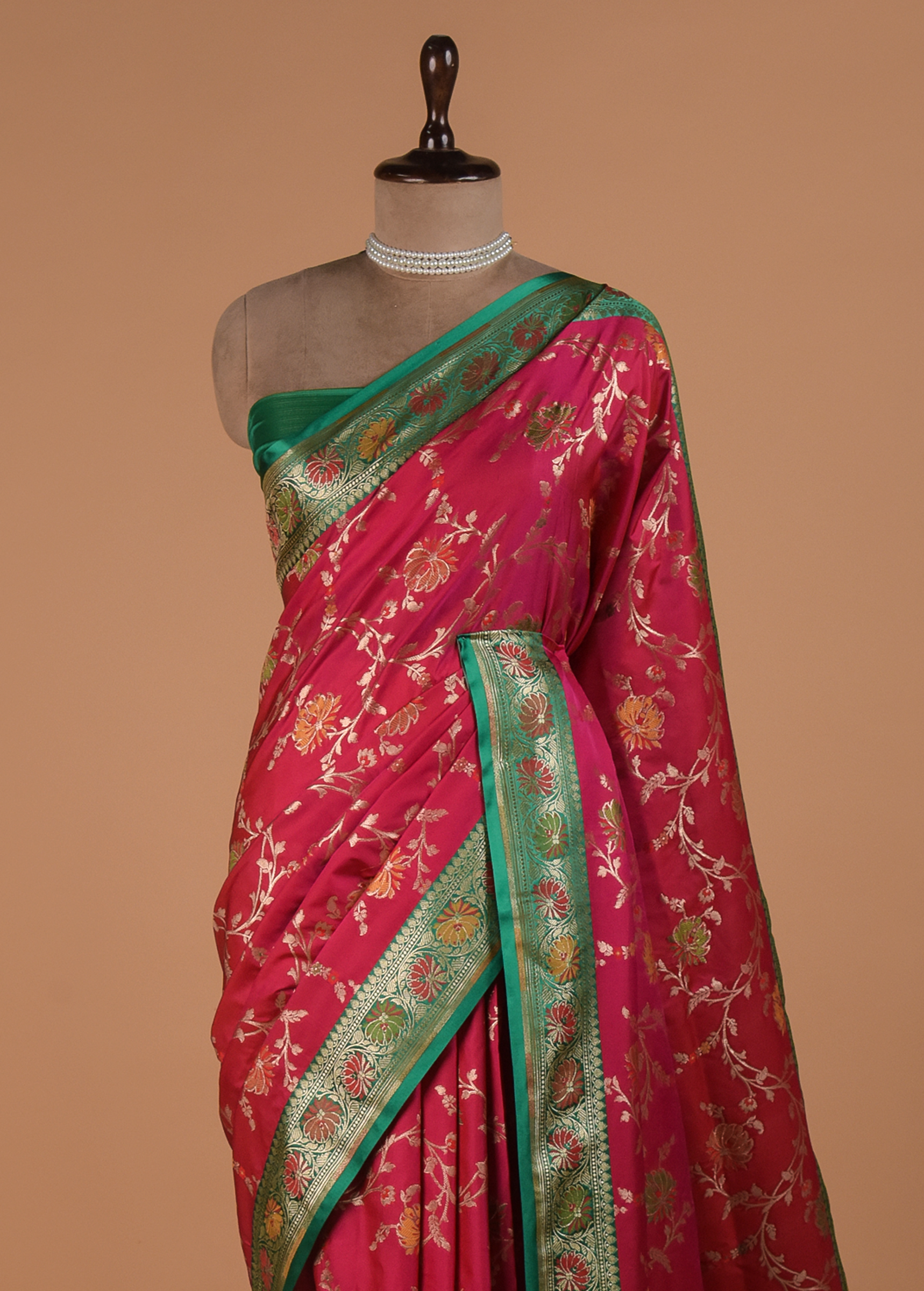 Pink Handwoven Banarasi Saree | Greenways