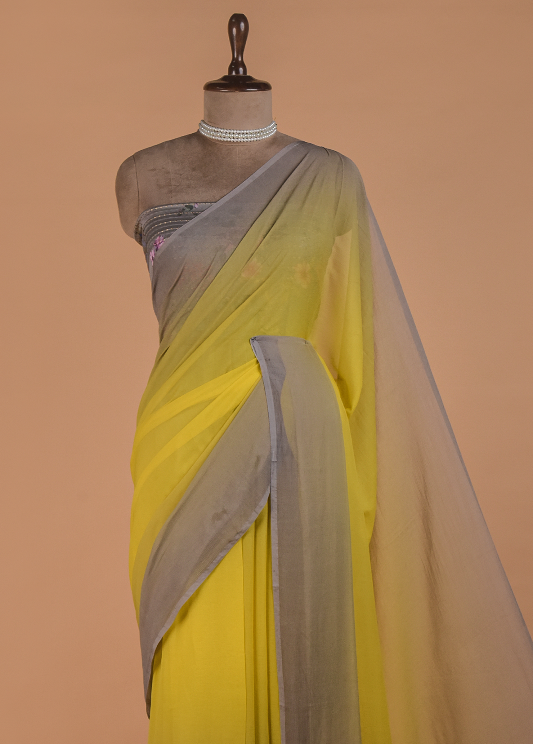 Multicolour Printed Chiffon Saree - Image 2 | Greenways Delhi