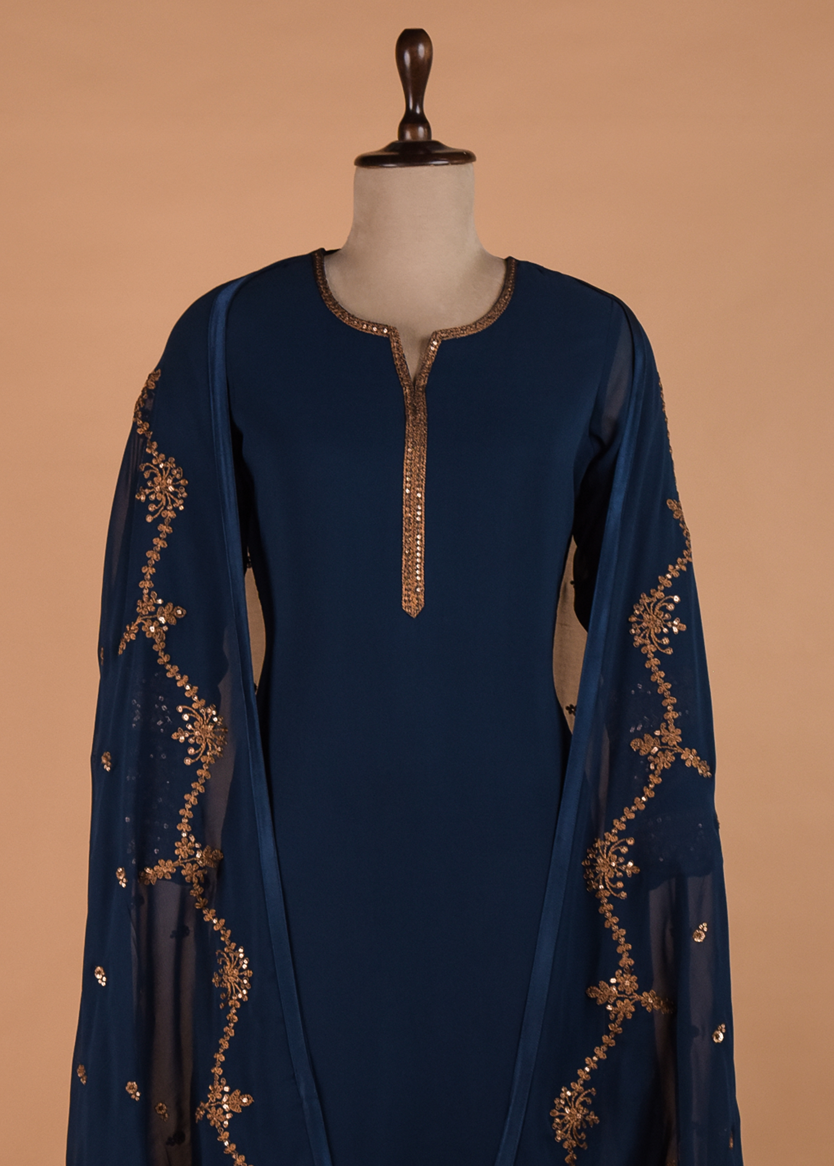 Blue Georgette Saree - Image 2 | Greenways Delhi