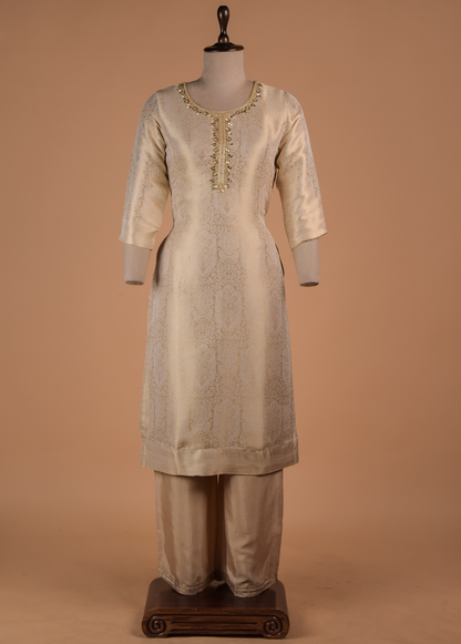 Gold Tissue Straight Set