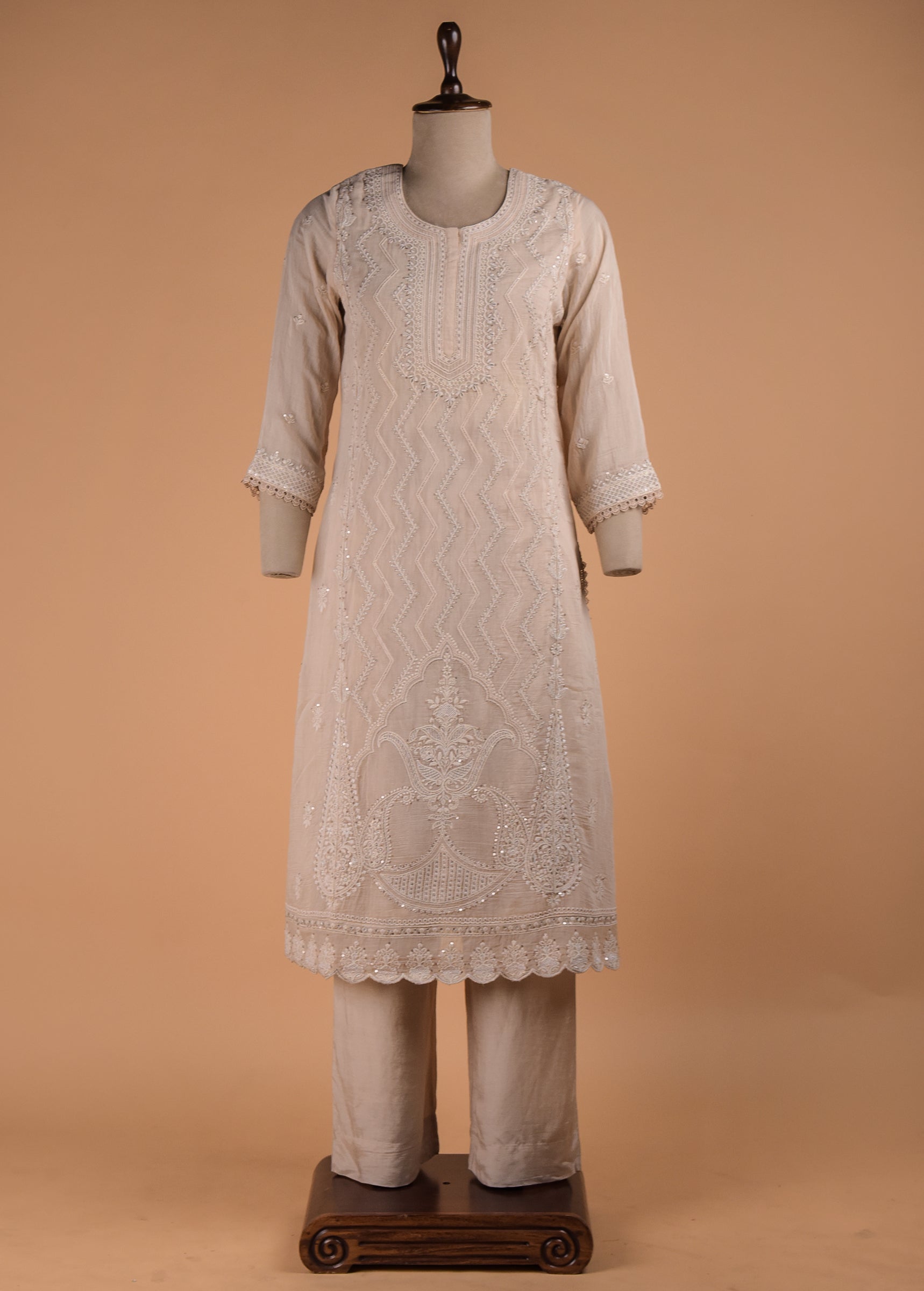White Cotton Straight Set