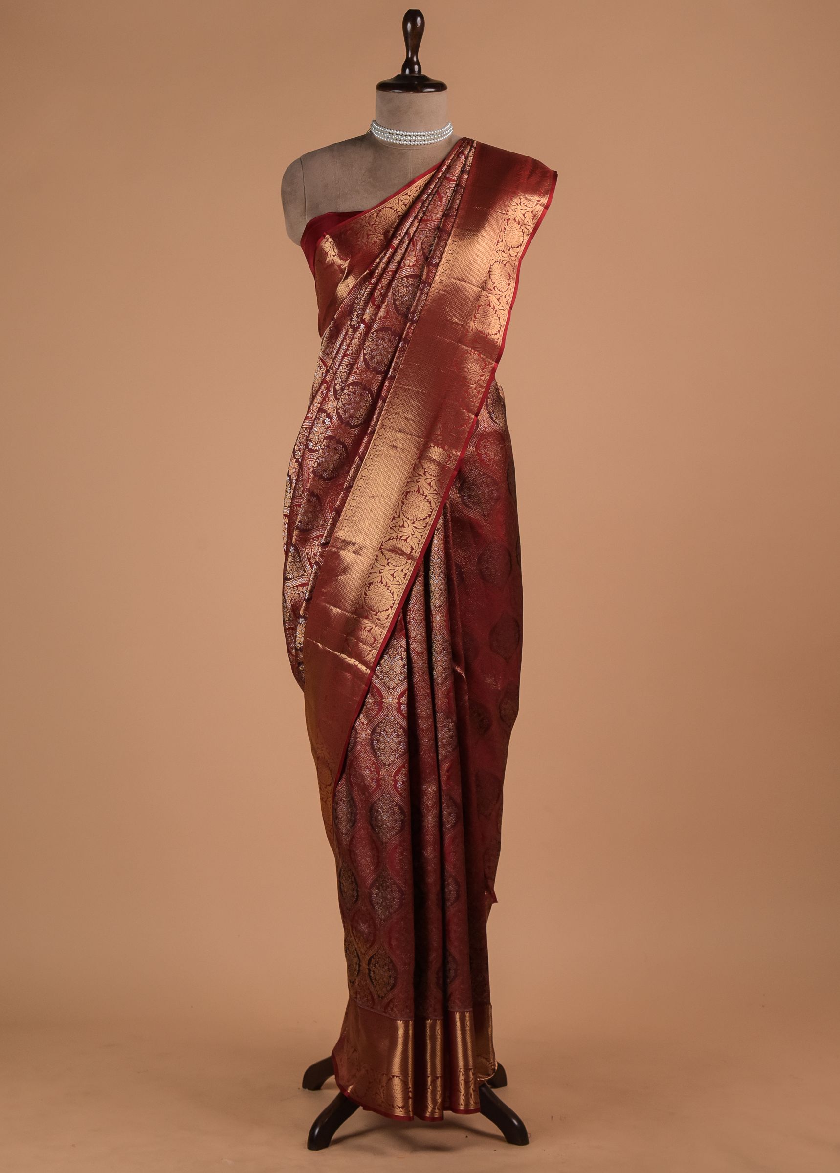 Red Kanjeevaram Handwoven Silk Saree | Greenways