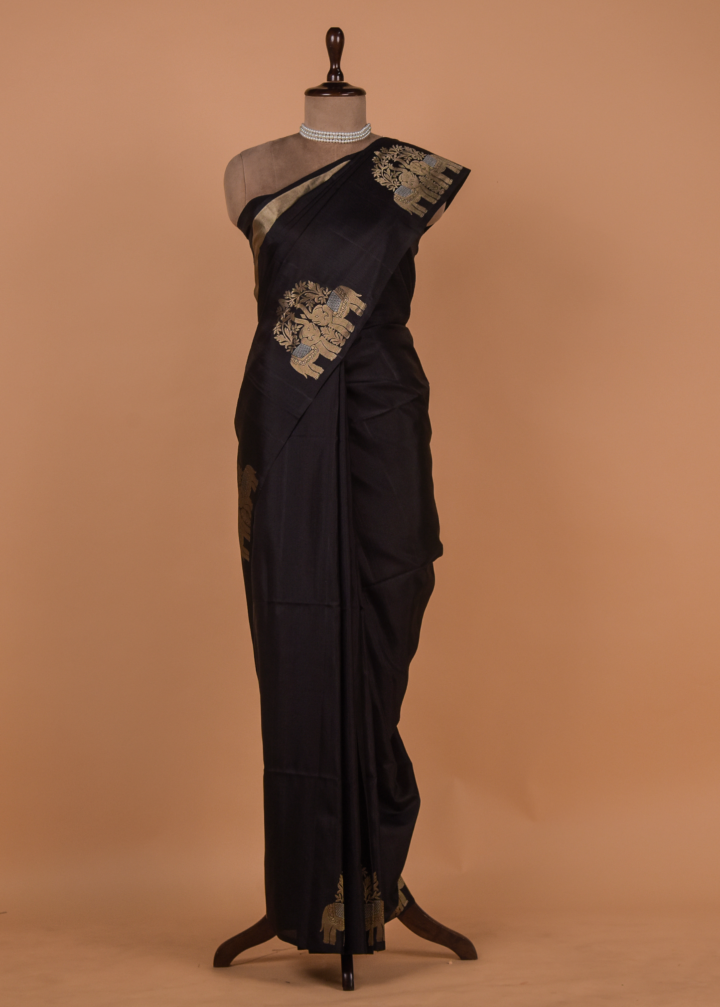 Black Silk Kanjeevaram Saree
