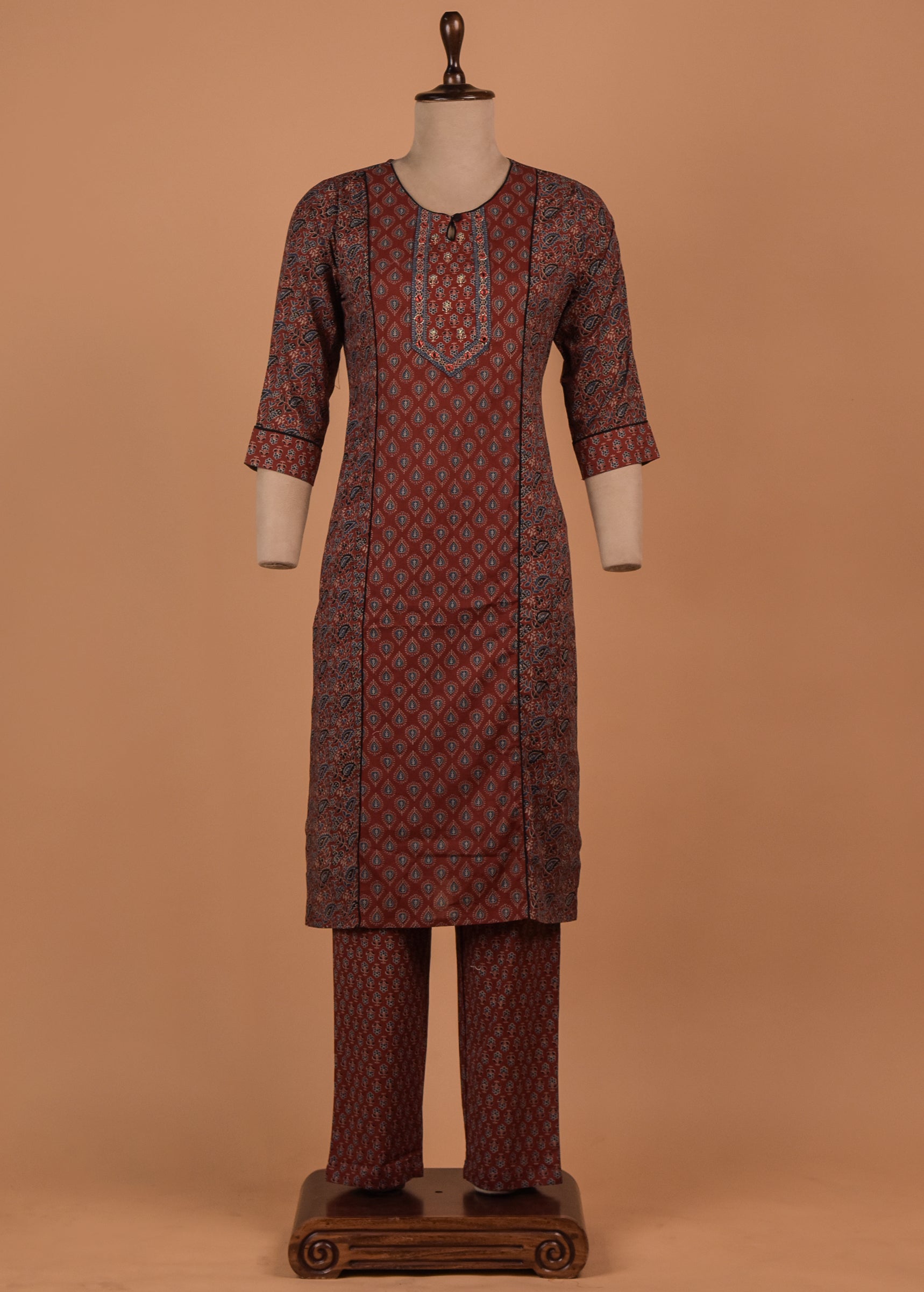 Red Cotton Straight Set
