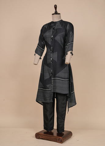 Black Muslin Crepe Kurti Set