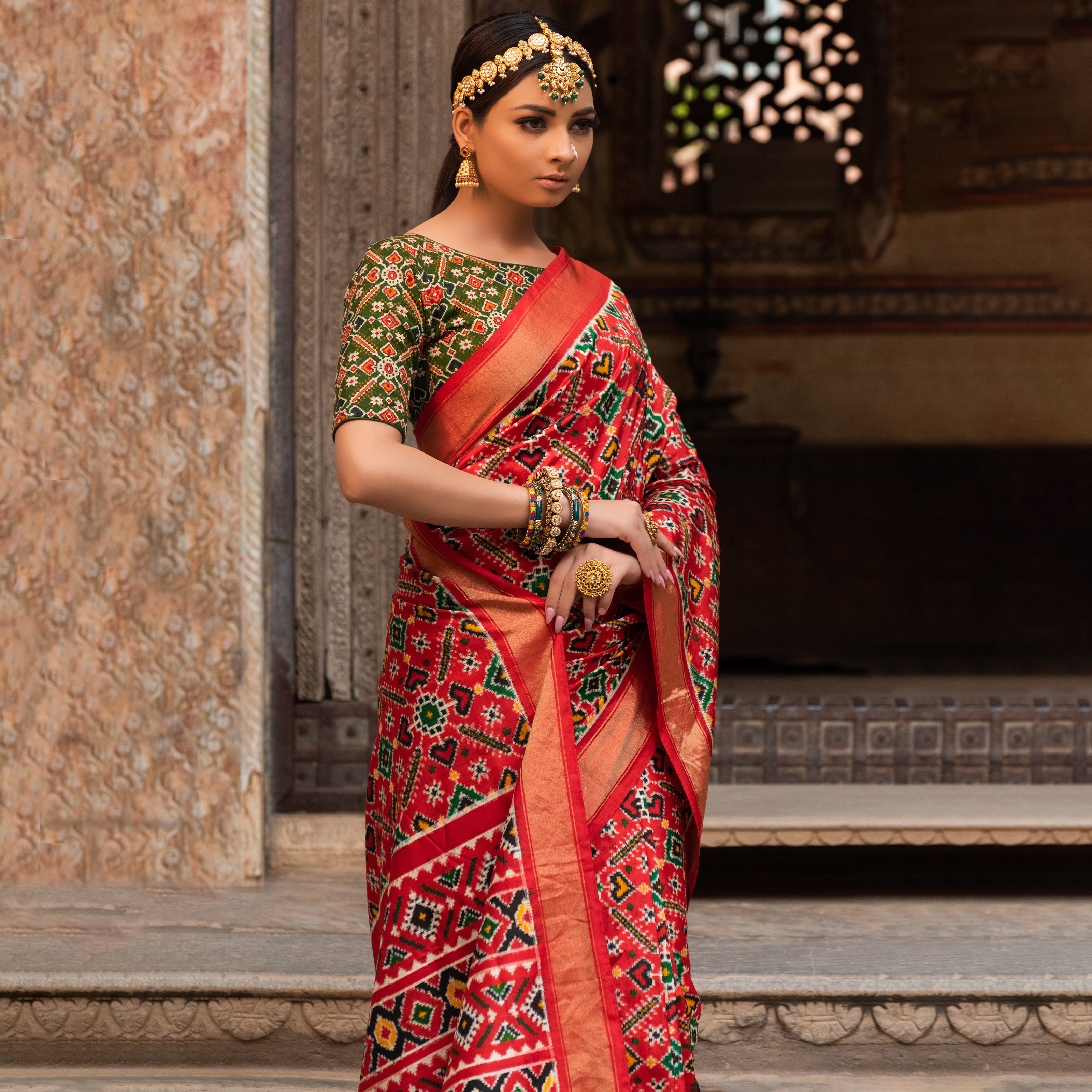 Patola Saree in Red : SPF8737